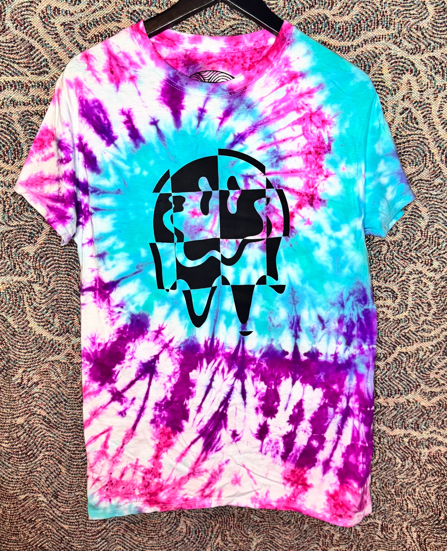 Melting Checker Smiley Screen Print Tie Dye Size Medium