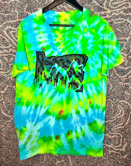 Oregon Bigfoot Lines Vinyl Tie Dye Size Large